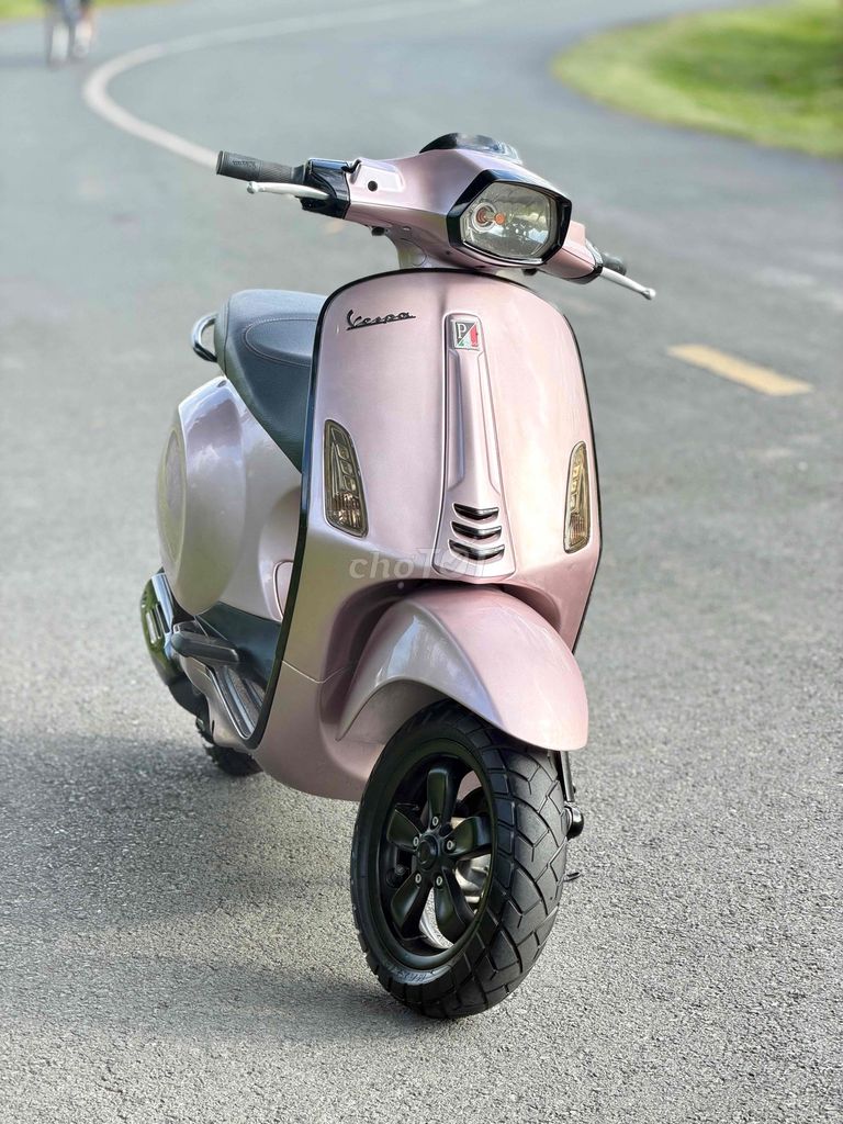 Piaggio Vespa 2015 - ảnh 4
