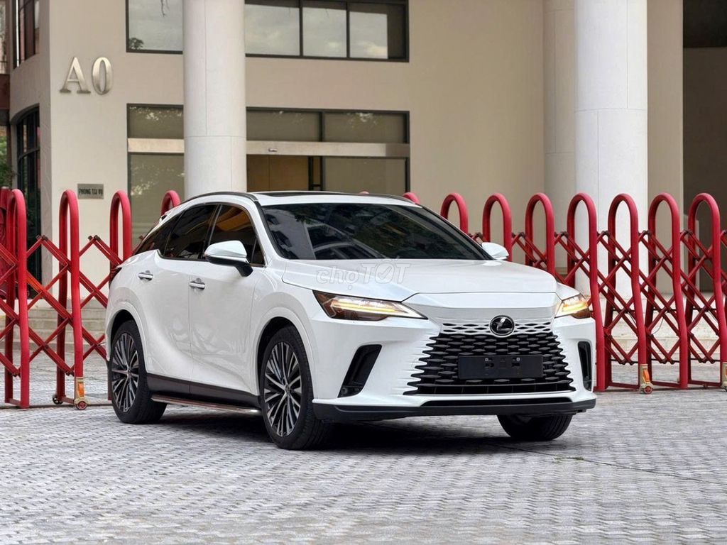 Lexus RX 2025 - ảnh 2