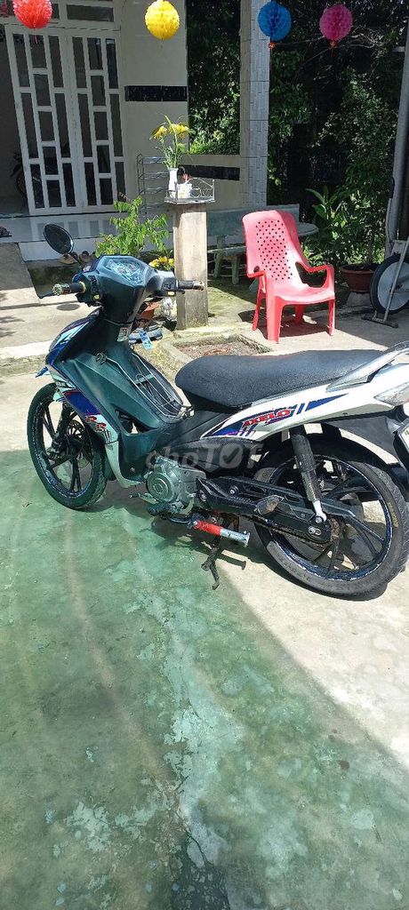 Suzuki Axelo 2013 - ảnh 3