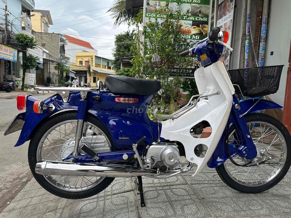 Honda Cub 2002 - ảnh 1