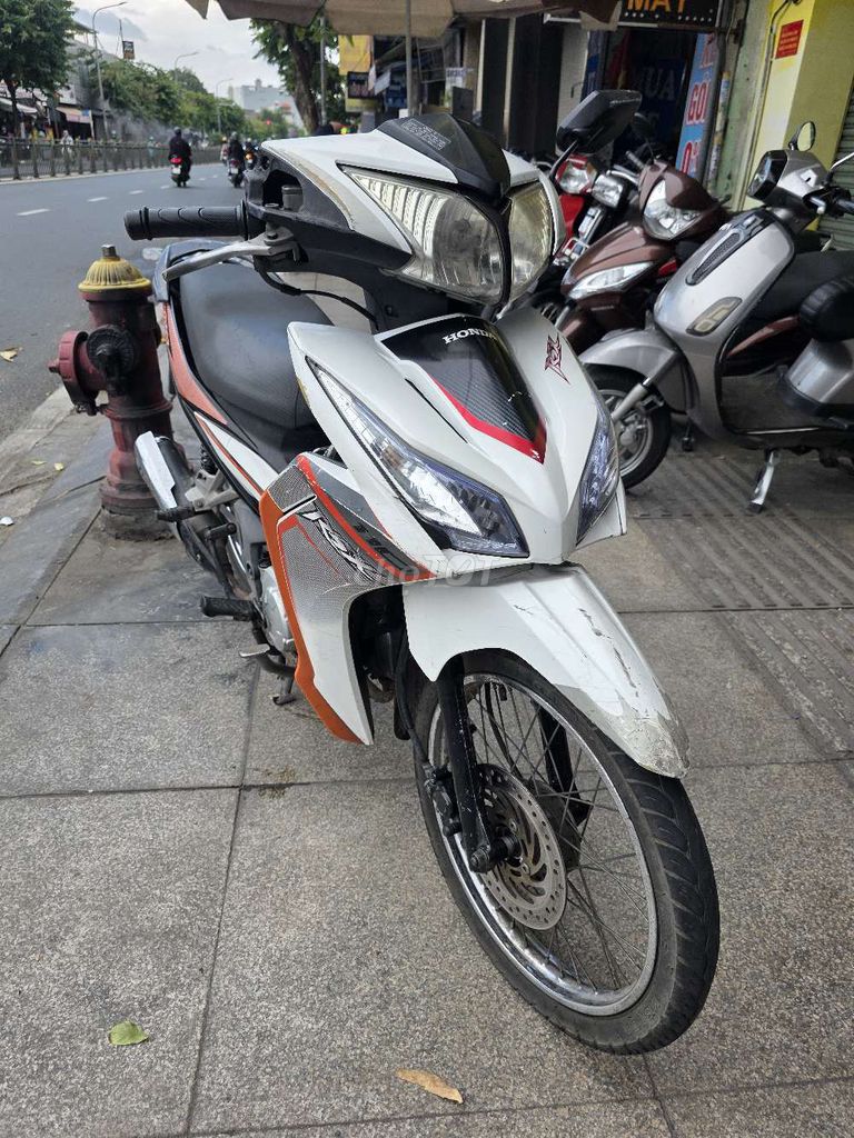 Honda Wave 2012 - ảnh 5