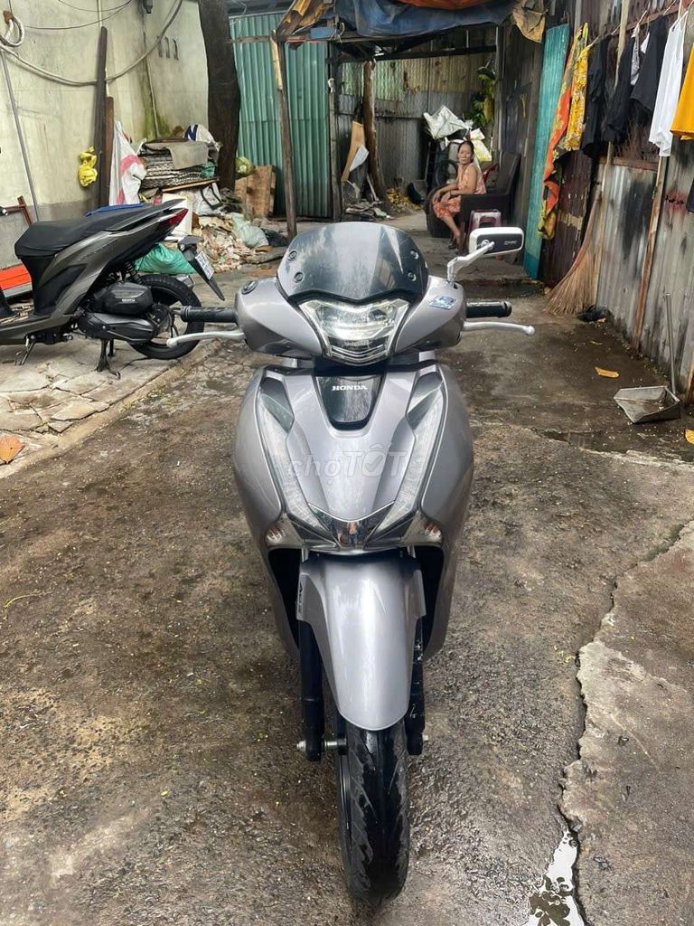 Honda SH 2016 - ảnh 1