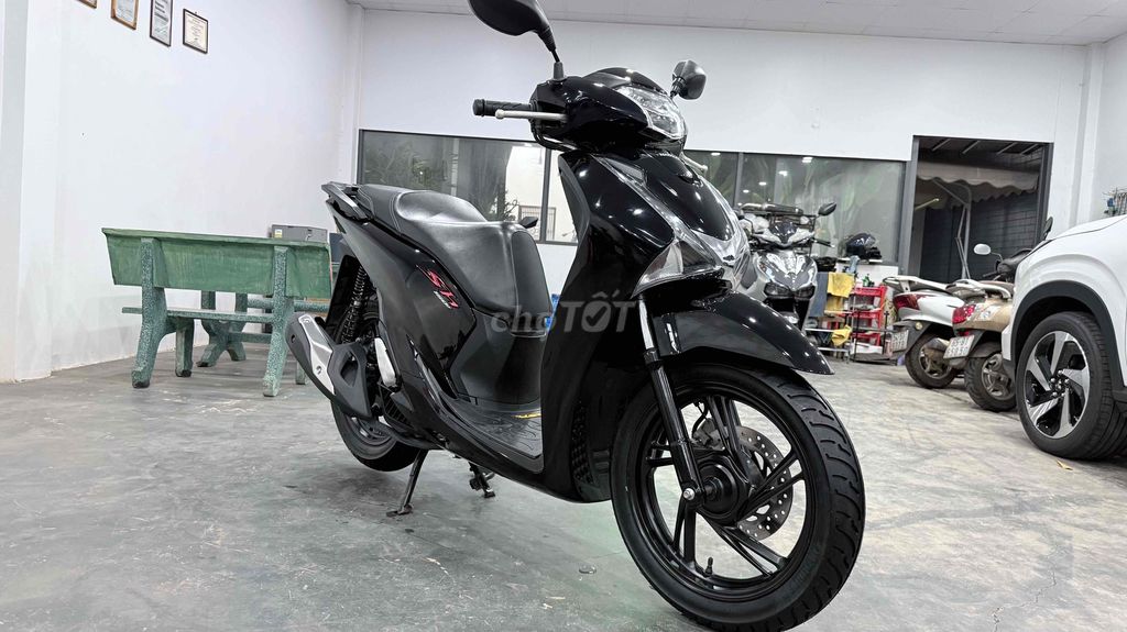 Honda SH 2017 - ảnh 2