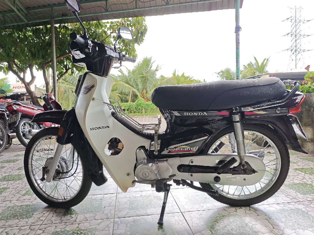 Honda Dream 2010 - ảnh 2