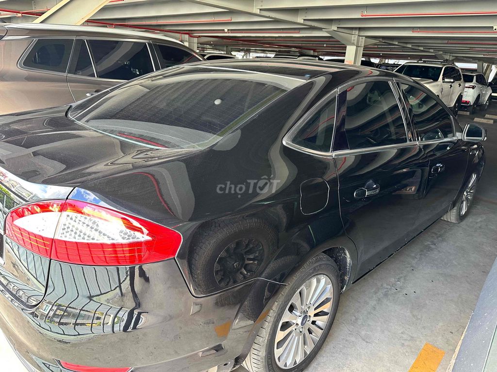 Ford Mondeo 2010 - ảnh 1