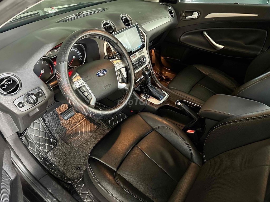 Ford Mondeo 2010 - ảnh 3