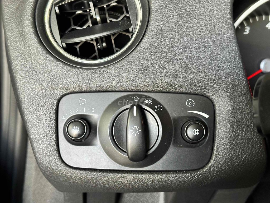 Ford Mondeo 2010 - ảnh 4