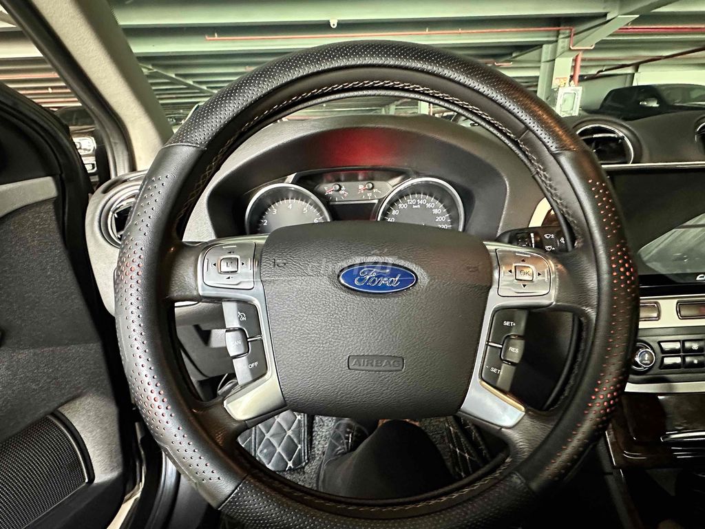 Ford Mondeo 2010 - ảnh 5
