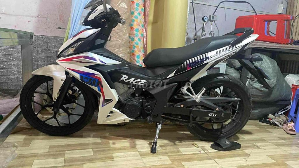 Honda Winner 2017 - ảnh 2