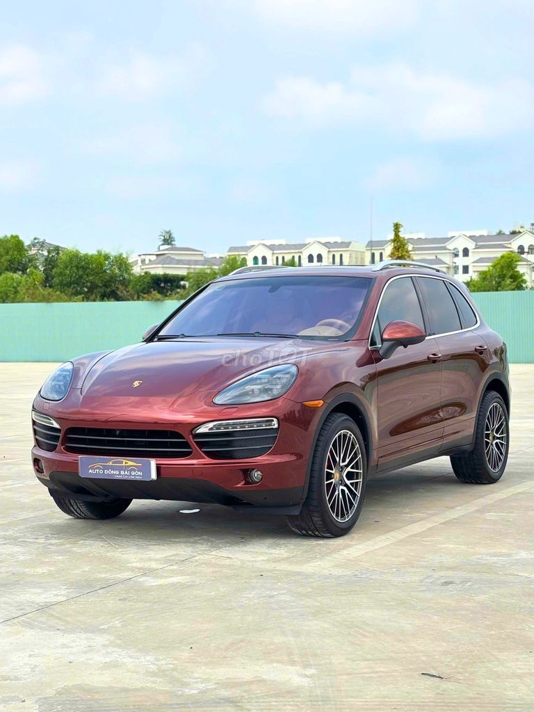 Porsche Cayenne 2010 - ảnh 1