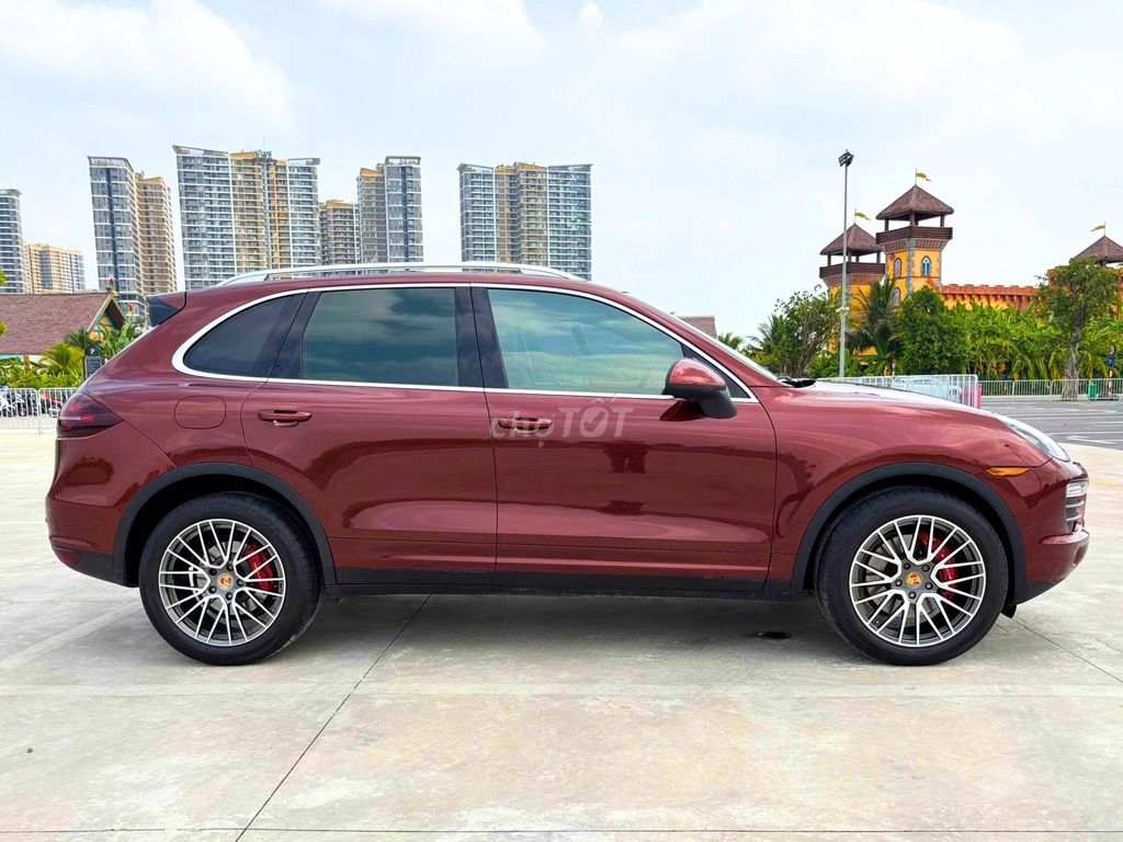 Porsche Cayenne 2010 - ảnh 4