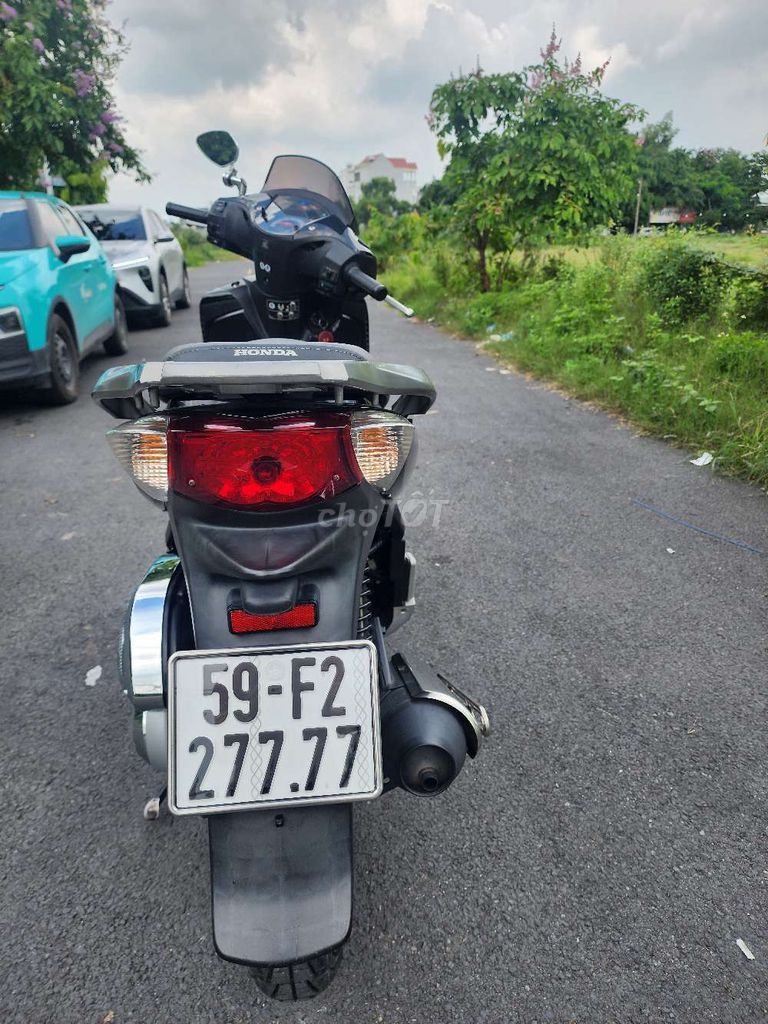 Honda SH 2011 - ảnh 1