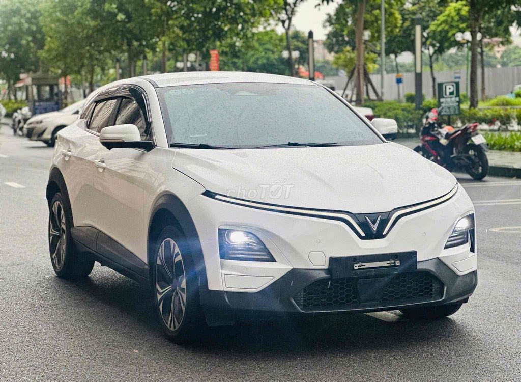 VinFast VF6 Plus 2025 - ảnh 1