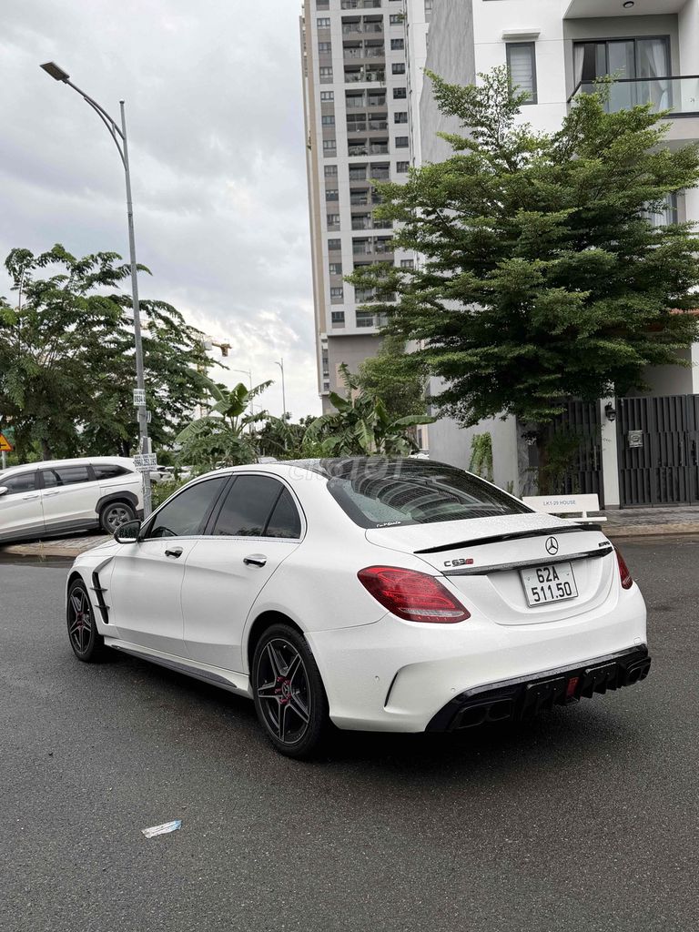 Mercedes-Benz 2017 - ảnh 2