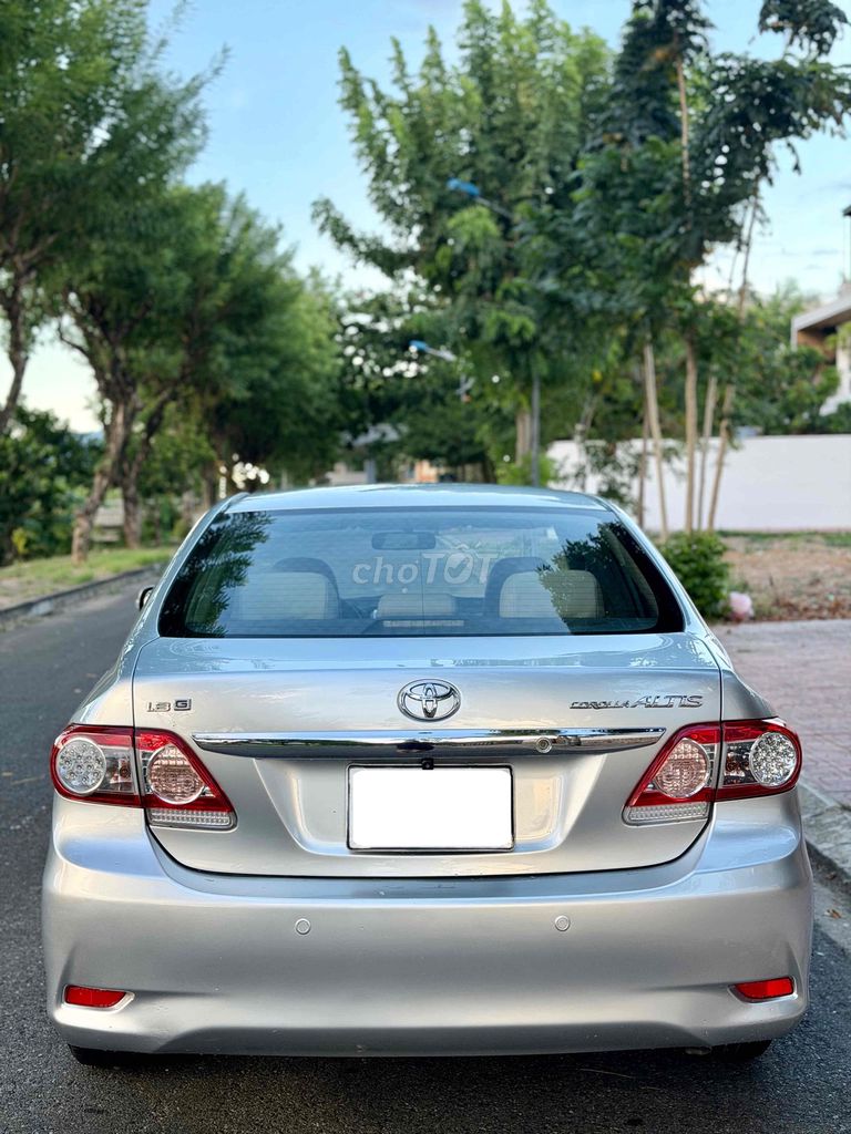 Toyota Corolla Altis 2011 - ảnh 5
