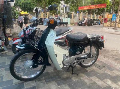 Honda Super 1999 - ảnh 1