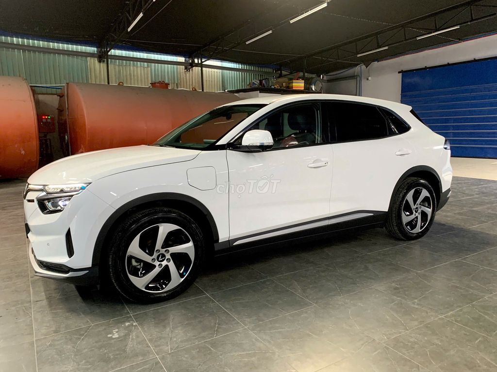 VinFast VF8 Eco AWD 2025 - ảnh 5