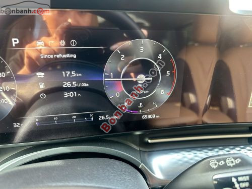 Kia Carnival Premium 2.2D 2021 - ảnh 3