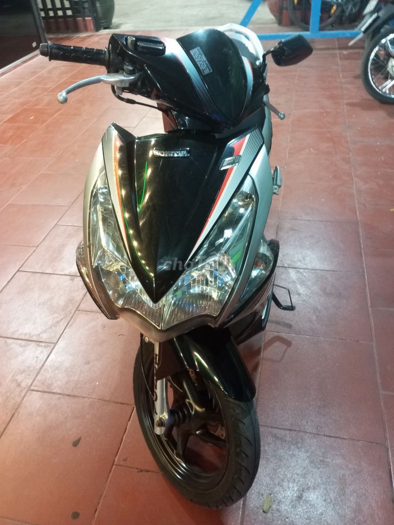 Honda Airblade 2011 - ảnh 3
