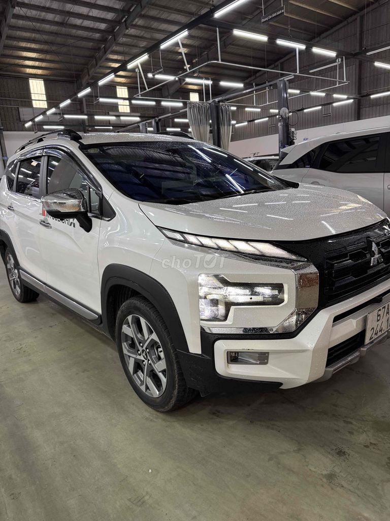 Mitsubishi Xpander Cross 2023 - ảnh 4