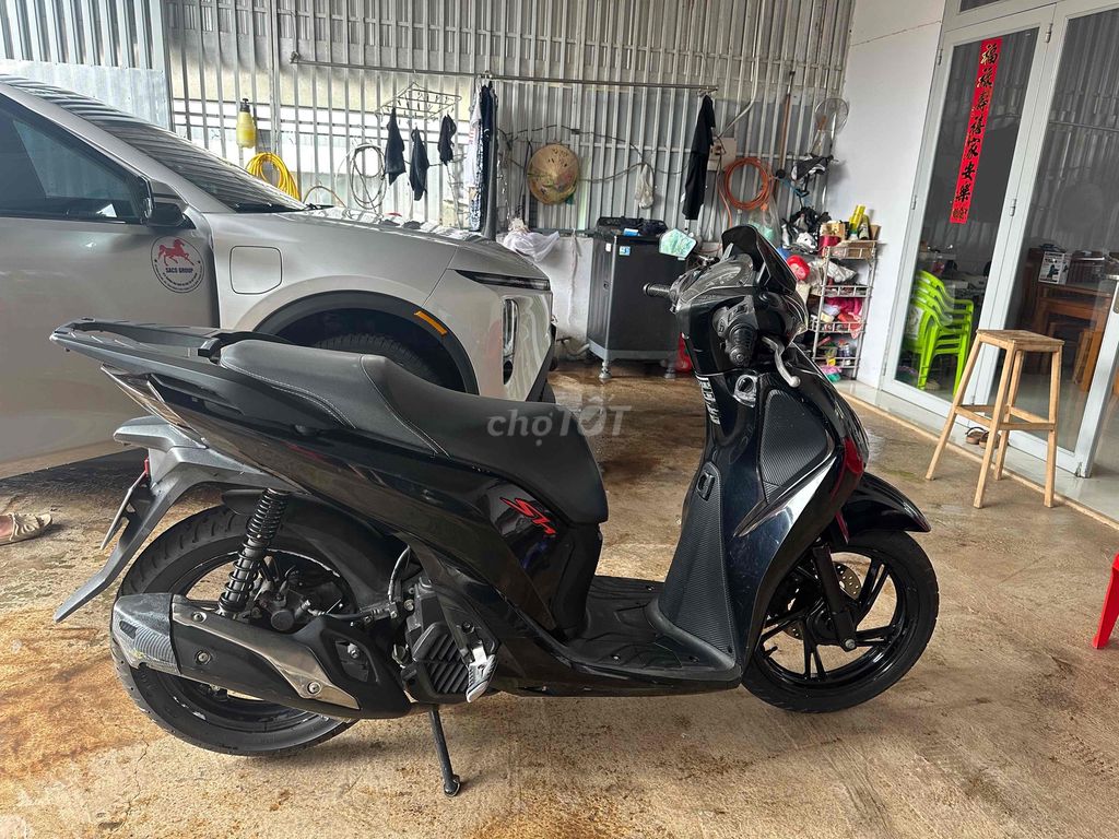 Honda SH 2017 - ảnh 1