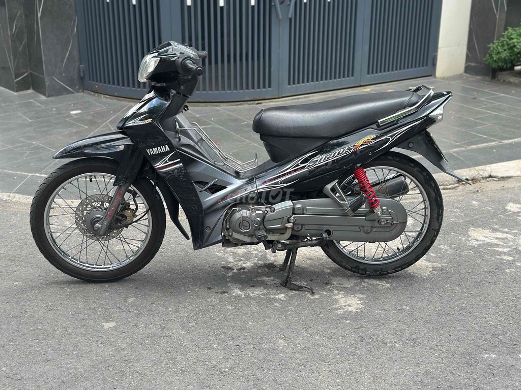 Yamaha Sirius 2010 - ảnh 1