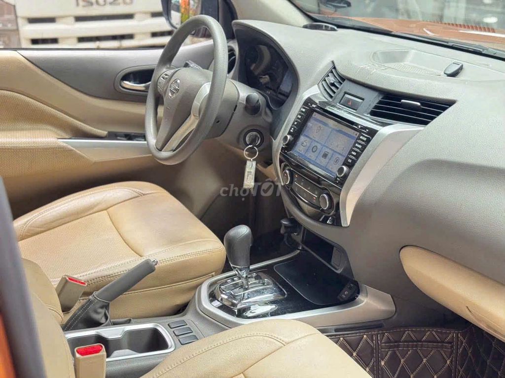 Nissan Navara 2018 - ảnh 4