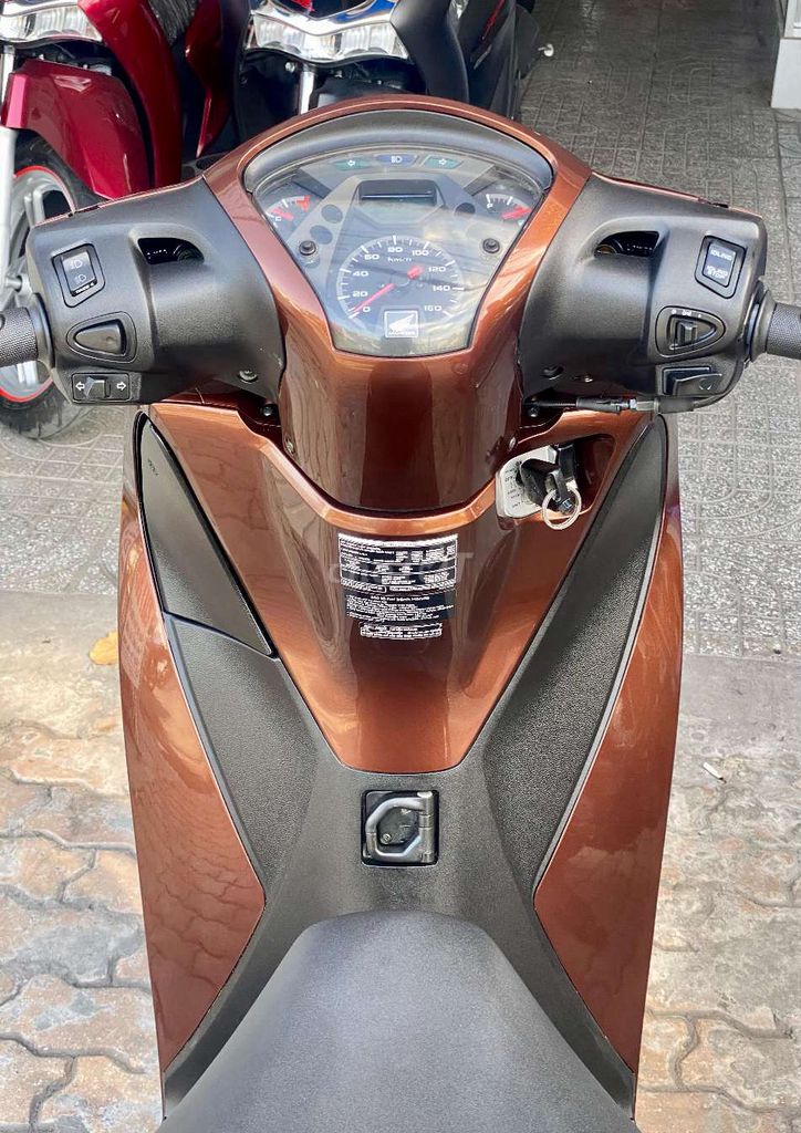 Honda SH 2012 - ảnh 3