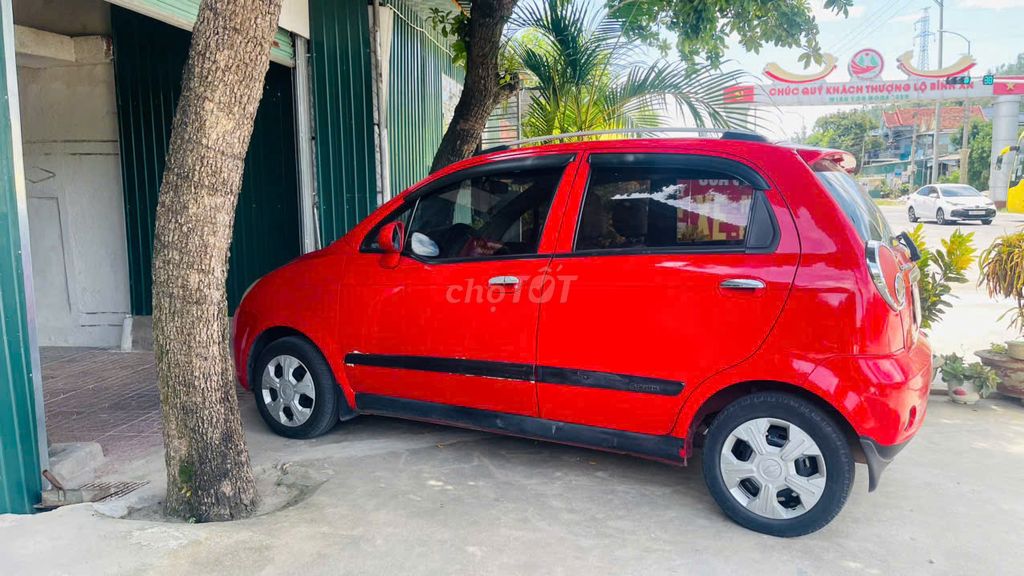 Chevrolet Spark - ảnh 4