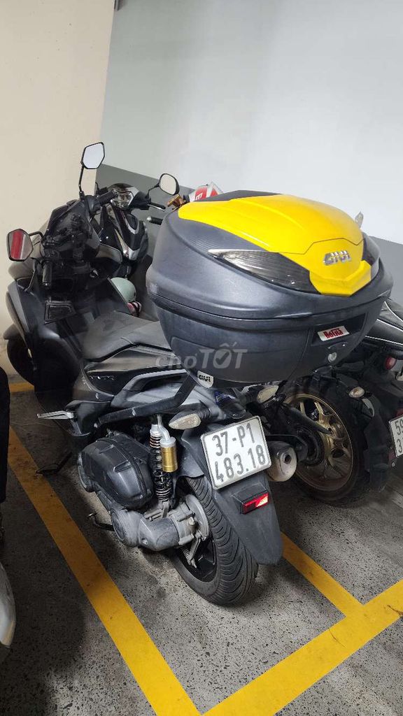 Yamaha NVX 2017 - ảnh 1