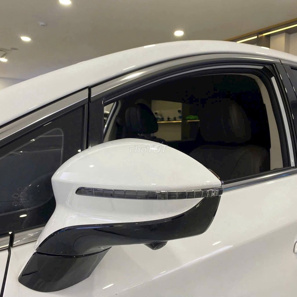 BYD M6 - ảnh 5
