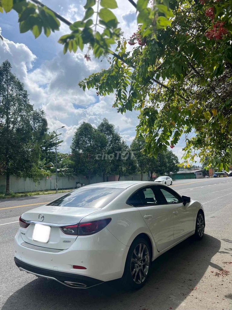 Mazda 2017 - ảnh 2