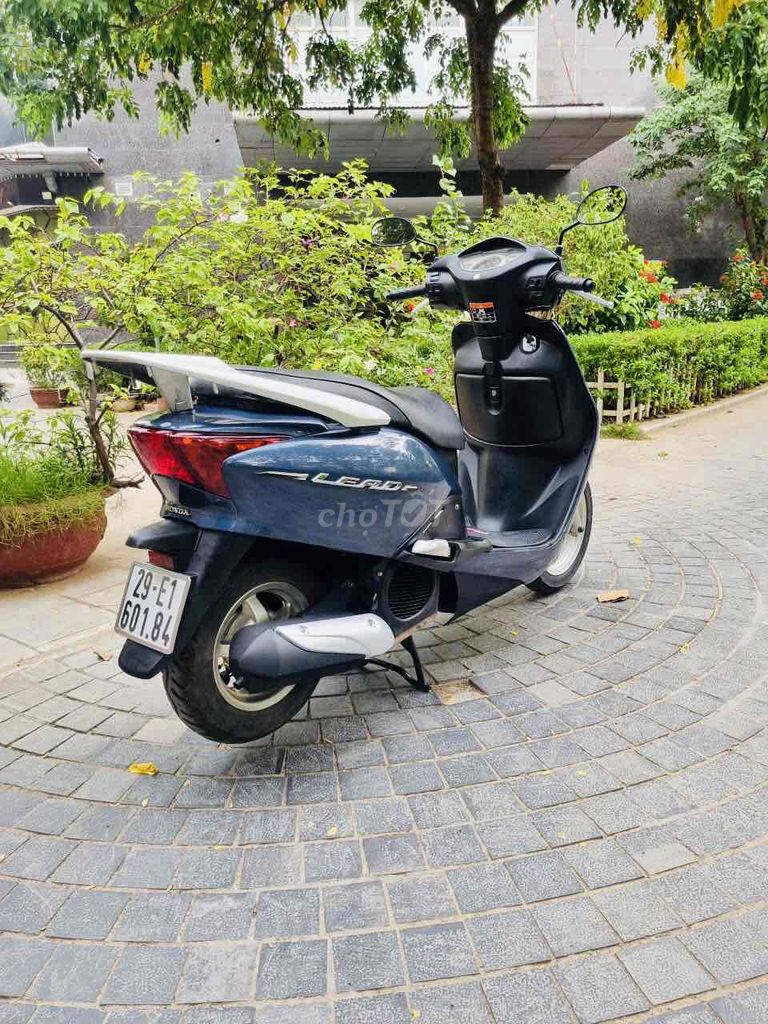 Honda 2012 - ảnh 1