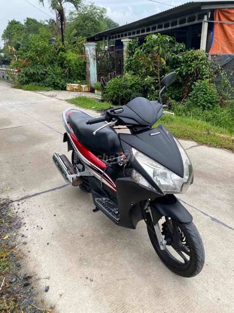 Honda Air Blade 2012 - ảnh 3