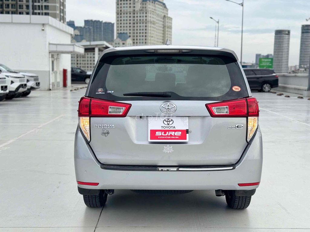 Toyota Innova 2.0E 2021 - ảnh 5