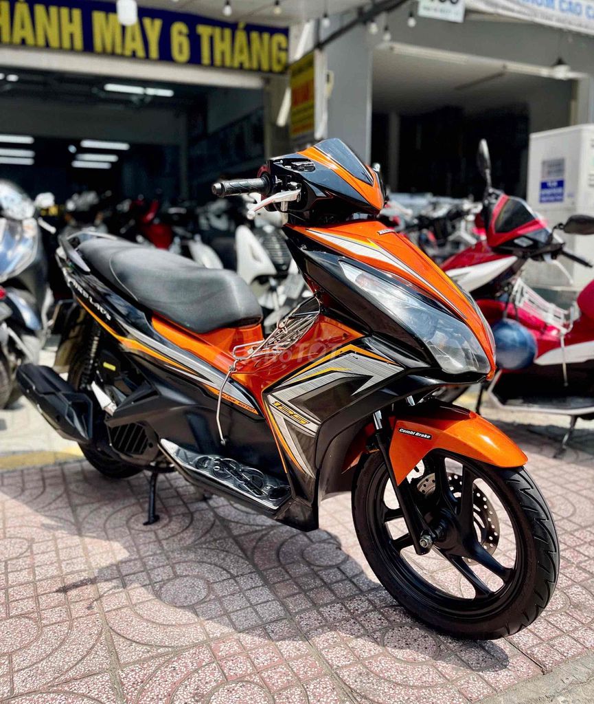 Honda Air Blade 2013 - ảnh 3