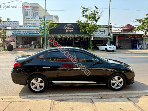 Hyundai Avante 2011 - ảnh 4