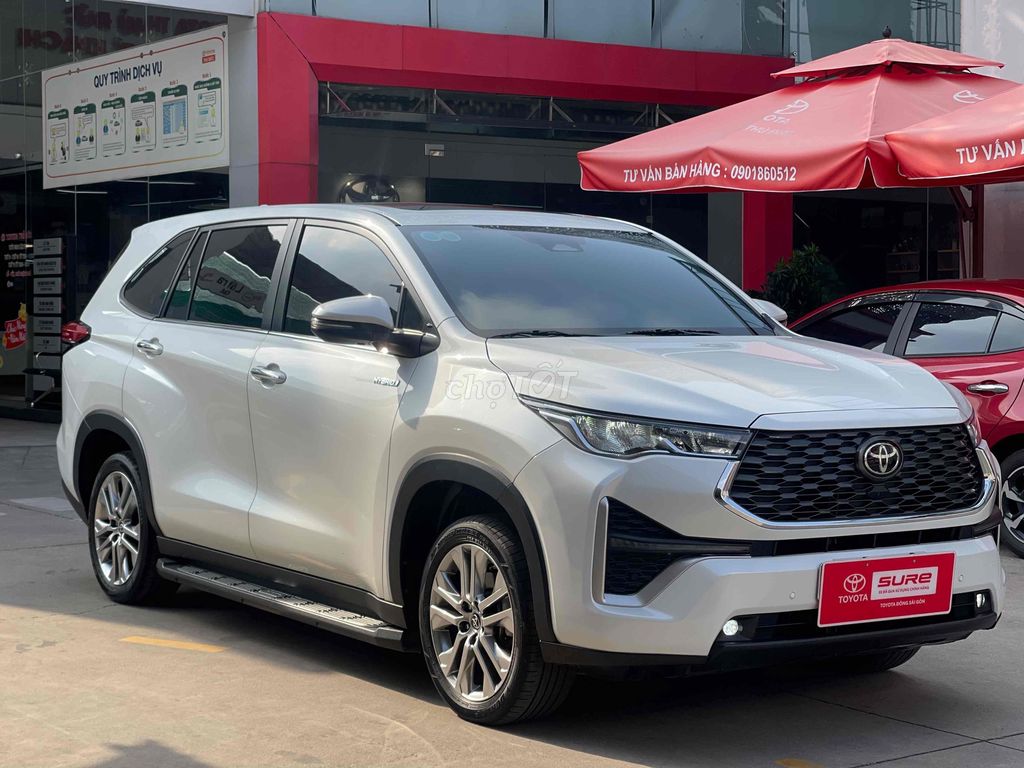 Toyota Innova Cross - ảnh 2