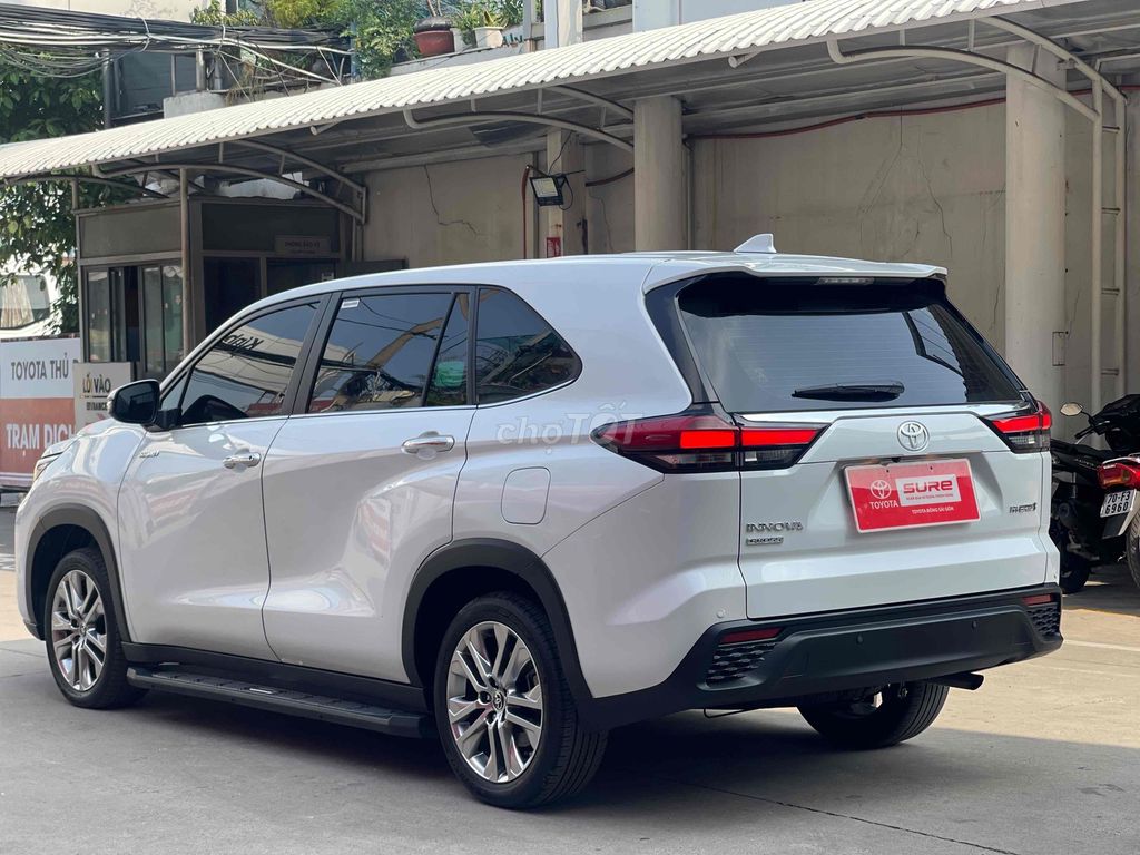 Toyota Innova Cross - ảnh 5