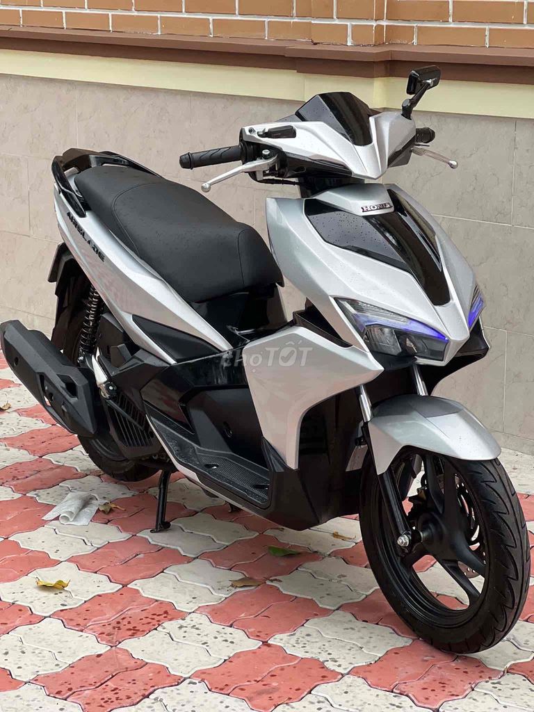 Honda Air Blade 2017 - ảnh 3