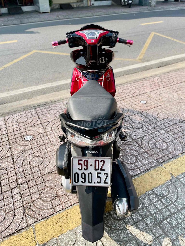 Honda Air Blade 2015 - ảnh 3
