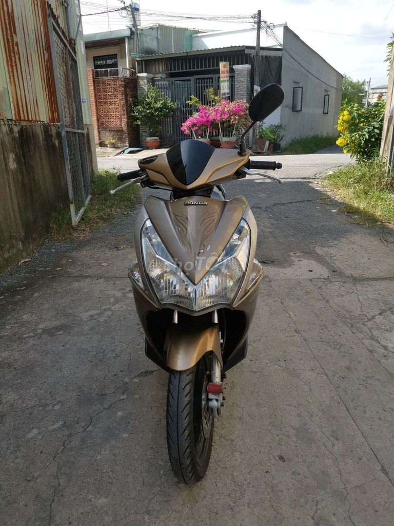 Honda Air Blade 2012 - ảnh 2