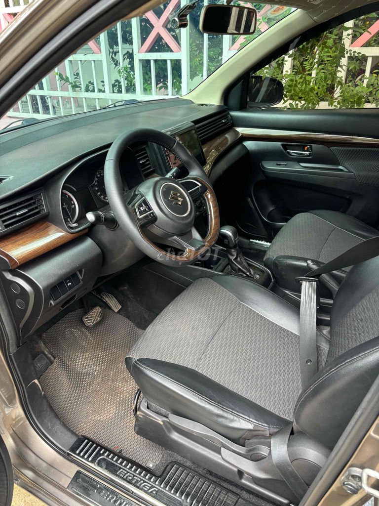 Suzuki Ertiga - ảnh 2