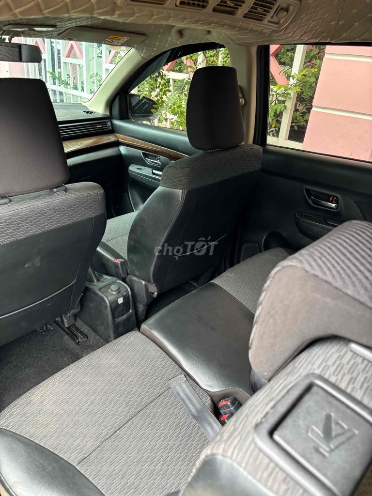 Suzuki Ertiga - ảnh 5