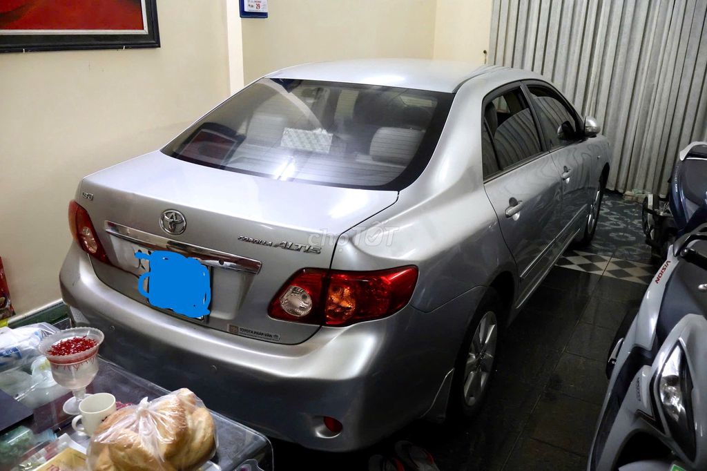 Toyota Corolla Altis 2010 - ảnh 2