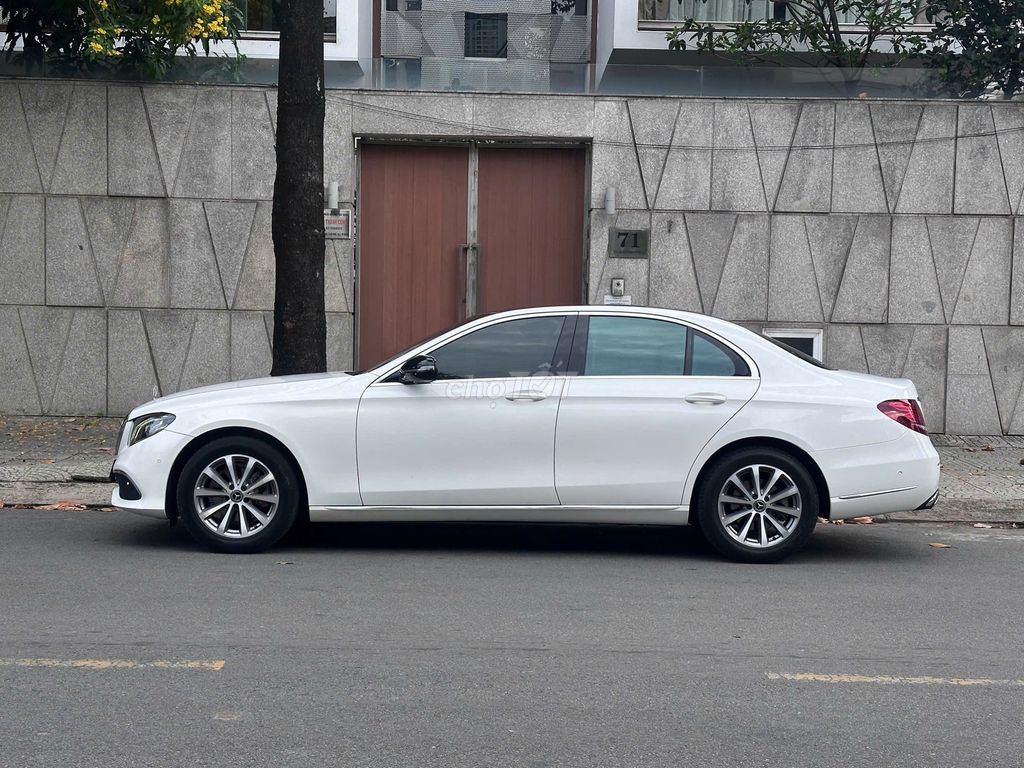 Mercedes-Benz 2018 - ảnh 5
