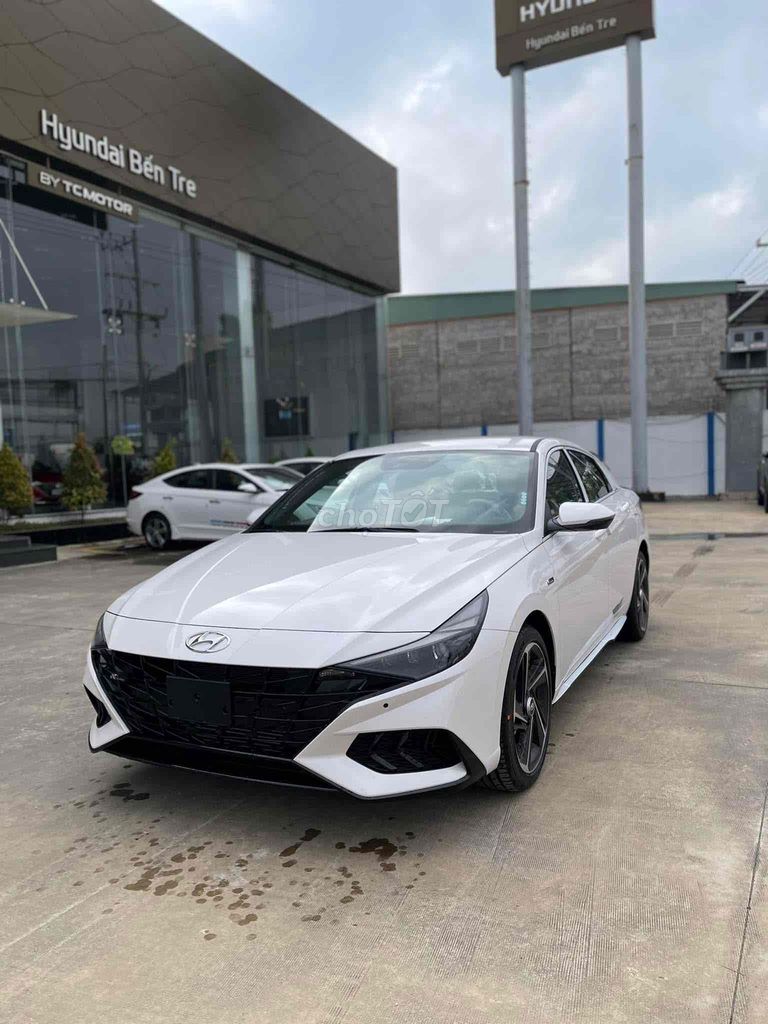 Hyundai 2025 - ảnh 2