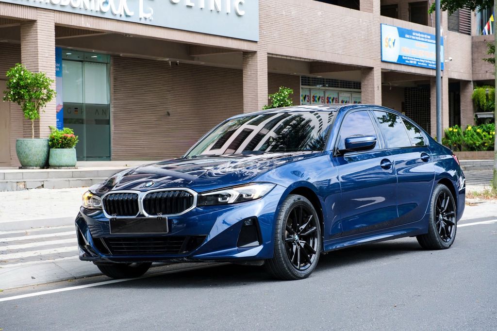 BMW 2024 - ảnh 1