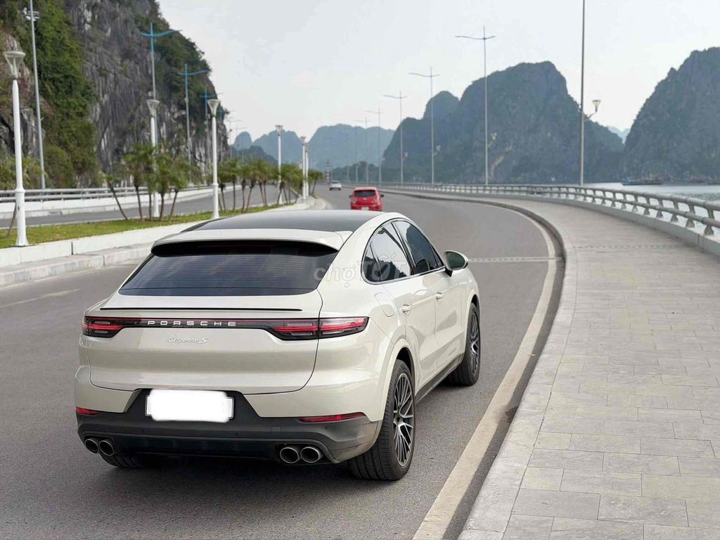 Porsche Cayenne 2022 - ảnh 5
