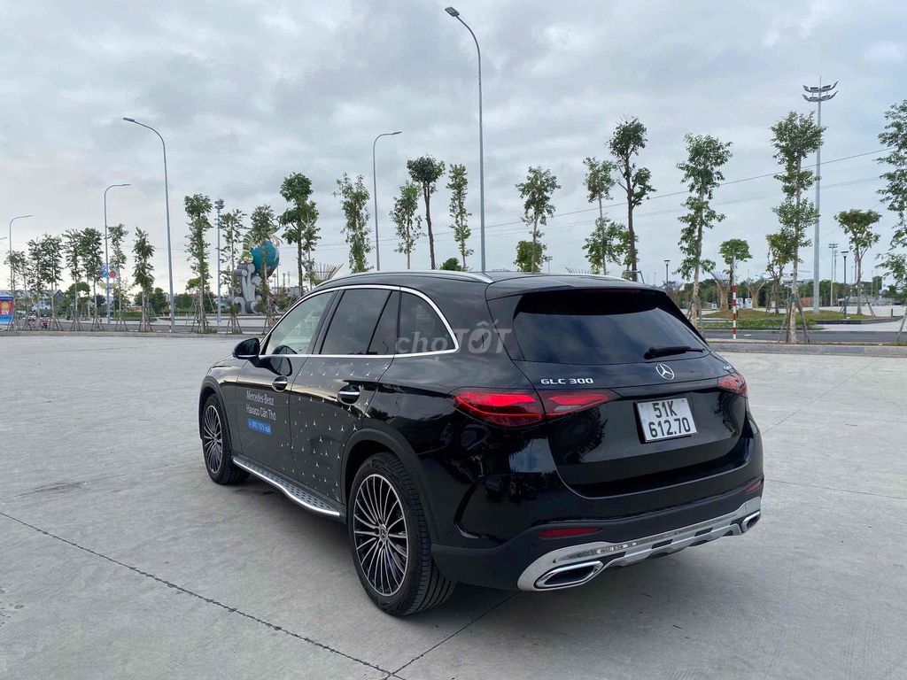 Mercedes-Benz 2024 - ảnh 3